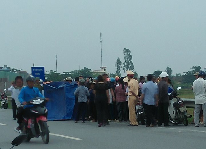 Sự thật bất ngờ vụ mẹ &quot;bị chém chết&quot; khi đang chở con bằng xe SH