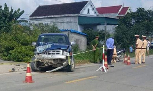 Khởi tố chủ tịch xã lái ô tô đâm chết 2 thanh niên trong đêm