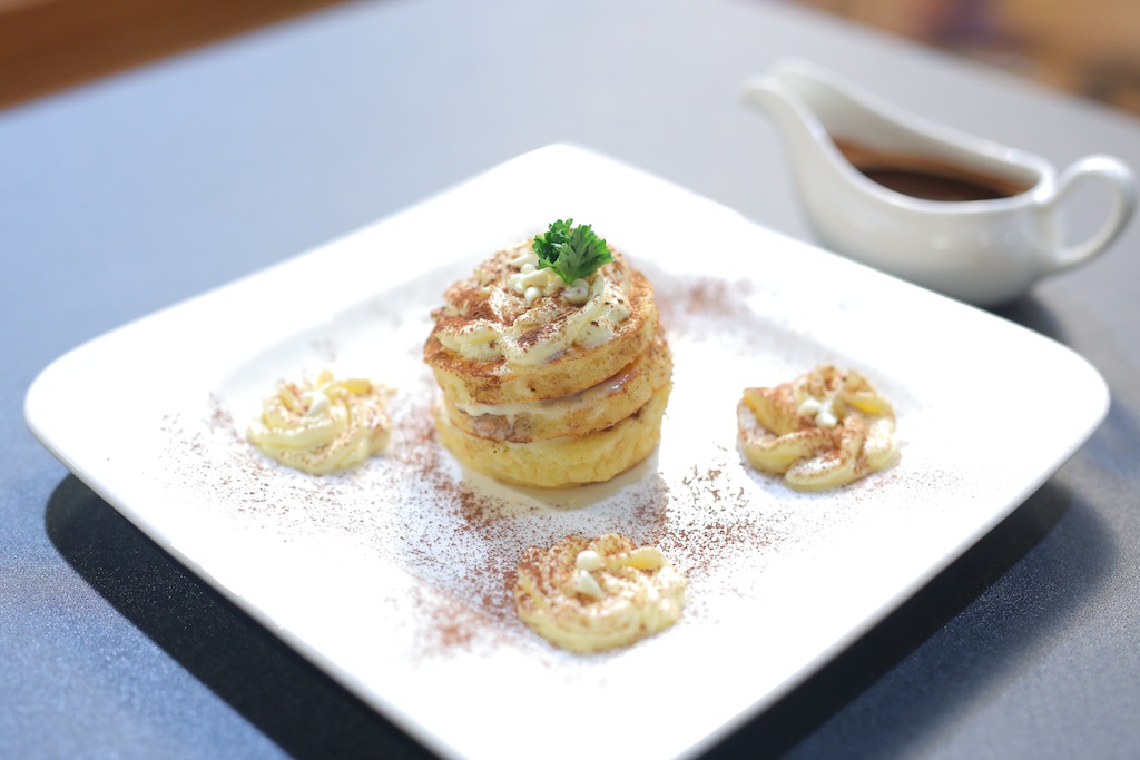 Bảo Anh tự tin với món 
