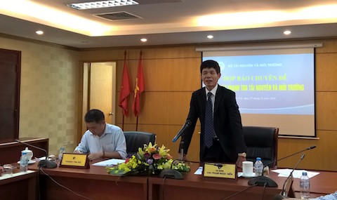 Hiển