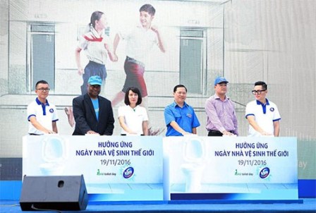 Hà Nội: Hưởng ứng Ngày Nhà vệ sinh thế giới, phòng chống bệnh nguy hiểm