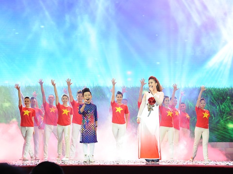 &quot;Thắp sáng ngọn lửa Lạc Hồng&quot; cùng Nhân tài Đất Việt 2016