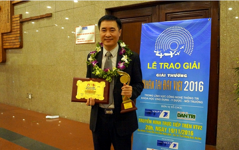 Tác giả Trần Văn Trà