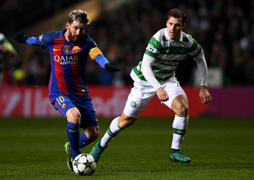 Messi lập cú đúp, Barca vào thẳng vòng knock-out
