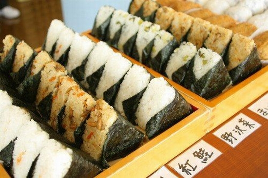 Một trong những loại bánh gạo của Nhật Bản