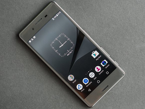 Top 7 smartphone chống thấm tốt nhất
