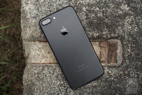 1. Apple iPhone 7 Plus