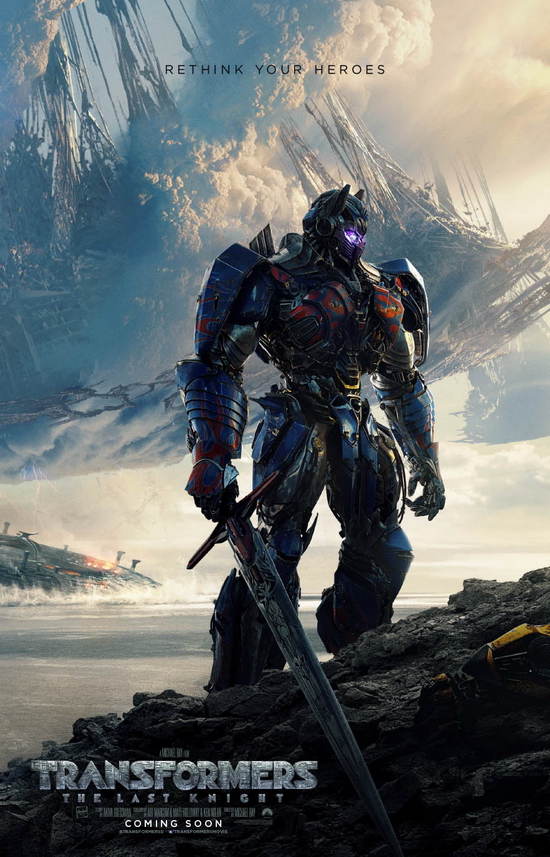 7. Transformers: The Last Knight (tựa Việt: Transformers: Chiến Binh Cuối Cùng) – Dự kiến khởi chiếu 23/6/2017  Transformers là thương hiệu điện ảnh bom tấn đã đem về cho Paramount Pictures danh tiếng cũng như tiền bạc rủng rỉnh. Phần năm loạt phim bom tấn robot biến hình của ông hoàng phim cháy nổ Michael Bay sẽ có sự góp mặt của nam diễn viên đoạt giải Oscar Anthony Hopkins. Đạo diễn Michael Bay cũng đã gửi đoạn clip thông báo đến người hâm mộ về sự ra mắt của teaser trailer đầu tiên của phim vào ngày 16.12.2016 tới đây.