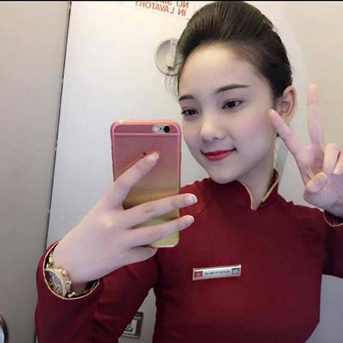 Hiện tại Mai Ka đang có một lượng fans hâm mộ khá lớn trên các trang mạng xã hội với hơn 20 nghìn lượt theo dõi. Mỗi khi cô post ảnh lại nhận được sự quan tâm đông đảo cùng những lời khen “có cánh” của cộng đồng mạng.