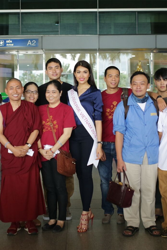 Được biết, Đức Phakchok Rinpoche có đông đảo đệ tử ở Nepal và nhiều nơi trên thế giới. Ngài luôn thực hiện những chuyến hoằng pháp để thuyết giảng những giáo lý Phật Pháp. Hiện Đức Phakchok Rinpoche có chuyến công tác tại TP HCM và Hà Nội.