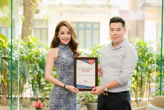 Chi Pu hiện chưa đưa ra quyết định về thời điểm sẽ đi du học, tuy vậy, nữ diễn viên cho biết đây là điều mà suốt thời gian dài cô mong mỏi.
