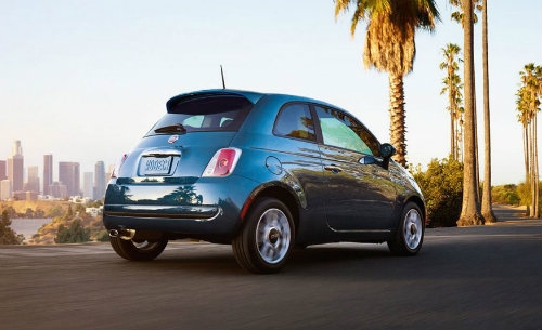  Fiat 500 Pop giá 15.990 USD