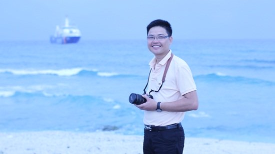 Hình ảnh nam MC trong đời thường