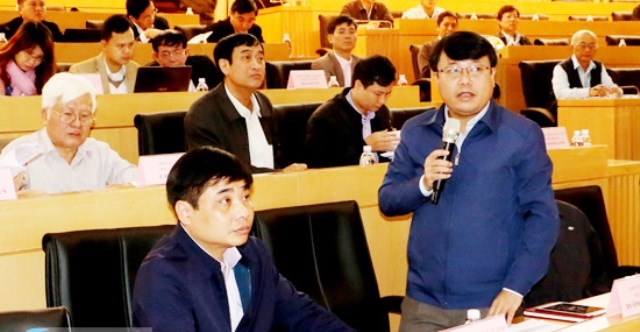 Phó chủ tịch UBND tỉnh Hà Tĩnh, ông Dương Tất Thắng, phát biểu tại buổi làm việc sáng nay giữa Bộ TN&MT với Formosa Hà Tĩnh (ảnh: Báo Hà Tĩnh)