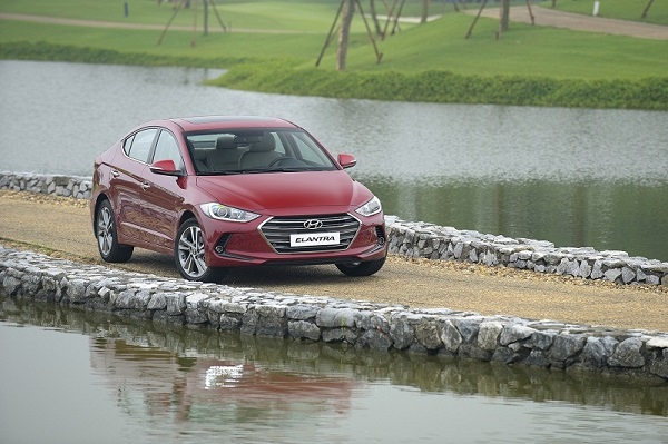 Hyundai Elantra 2016