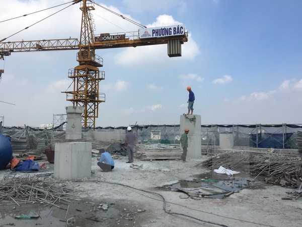 Phá dỡ xong phần sai phạm giai đoạn 1 tòa nhà 8B Lê Trực