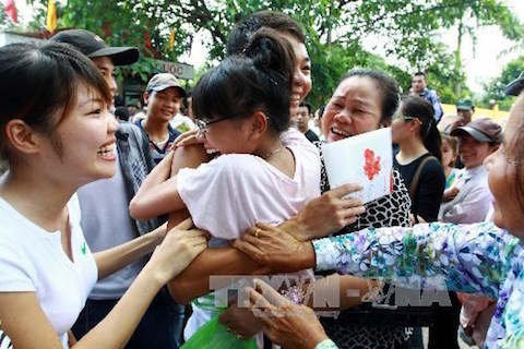 Tha tù trước thời hạn cho hơn 4.000 phạm nhân