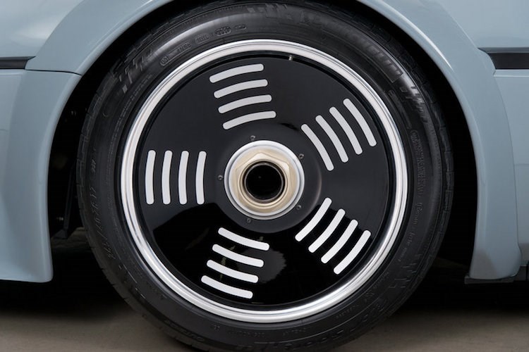 Trên Thế giới, chỉ có tổng cộng 40 chiếc M1 Procar đã từng được BMW chế tạo, và tất cả số chúng đều là xe đua. Chiếc M1 trong bài viết này có số thứ tự sản xuất 31 và vốn là xe dự phòng trong thời kỳ giải đua M1 Procar Championship còn được tổ chức. 