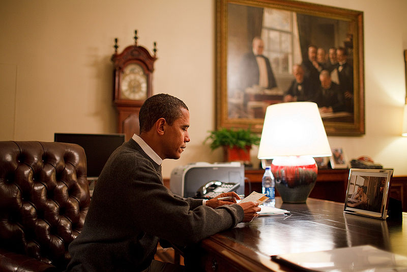 Obama mong muốn viết sách cho thế hệ trẻ