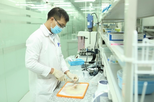 Khám phá hệ thống phòng kiểm nghiệm thực phẩm của VinMart