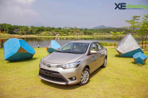 Vios tiếp tục duy trì vị thế dẫn đầu danh sách xe bán chạy nhất và phá vỡ kỉ lục số lượng xe bán ra trong 10/2016.