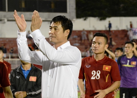 &quot;Nên giữ Hữu Thắng vì tuyển Việt Nam đang đi đúng hướng&quot;