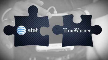 Nếu thương vụ thành công, AT&T đủ sức cạnh tranh với những đối thủ đáng gờm như Verizon...và dần trở thành một đế chế khổng lồ trên thế giới. Ảnh: CNN.