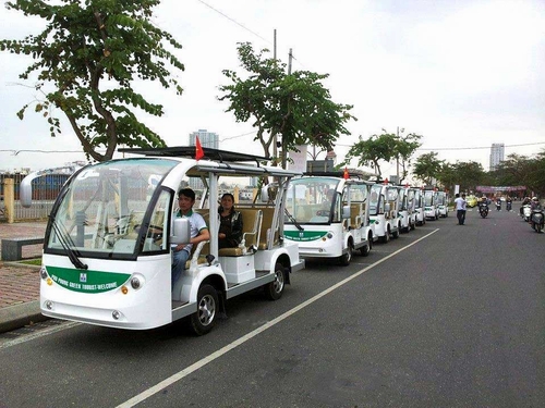Thí điểm xe 4 bánh chạy bằng điện phục vụ du lịch tại Cần Thơ