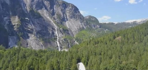6. Thác Vinnufossen (Na Uy)