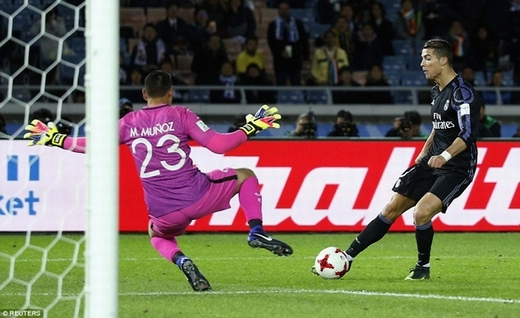 Ghi bàn thứ 500, C.Ronaldo đưa Real Madrid vào chung kết!