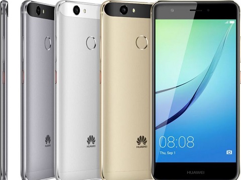 Huawei Nova (5 inch). Trình làng vào đầu tháng 9, Huawei Nova là điện thoại thông minh chất lượng dưới định dạng nhỏ gọn. Mô hình được trang bị màn hình Full HD 1080p 5 inch và bộ xử lý Snapdragon 625 với 3GB RAM. Thiết kế của nó  gợi nhớ đến Nexus 6P nhưng mặt trước được tối ưu hóa tốt hơn thông qua màn hình 2,5D kính. Điểm mạnh của điện thoại là tuổi thọ pin, chất lượng hiển thị cao của màn hình IPS và cảm biến ảnh 13 megapixel có thể quay phim 4K.