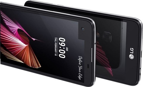 LG X Screen (4,93 inch). Trình bày tại MWC vừa qua, LG X Screen là một lựa chọn thay thế thú vị. Mục đích của LG: cung cấp các tính năng cao cấp trên một mô hình tầm trung với định dạng nhỏ gọn hơn và giá phải chăng. Mô hình có màn hình kép, «mượn» ý tưởng của LG V10. Màn hình chính có độ phân giải 720p HD 4,93 inch trong khi màn hình phụ 1,76 inch, phía trên màn hình chính, hiển thị các thông báo, các phím tắt mở các ứng dụng yêu thích của bạn. Ngoài ra mô hình này cũng bao gồm một bộ xử lý lõi tứ và hai cảm biến ảnh 13 và 8 megapixel.