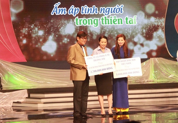 Thaco cũng đã ủng hộ 2,7 tỷ đồng cho Quỹ hỗ trợ phòng chống thiên tai miền Trung