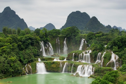 Quy hoạch du lịch thác Bản Giốc gắn với bảo vệ an ninh quốc phòng