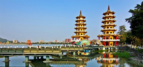 Chạm tay đến mùa xuân xứ Đài với giá cực sốc