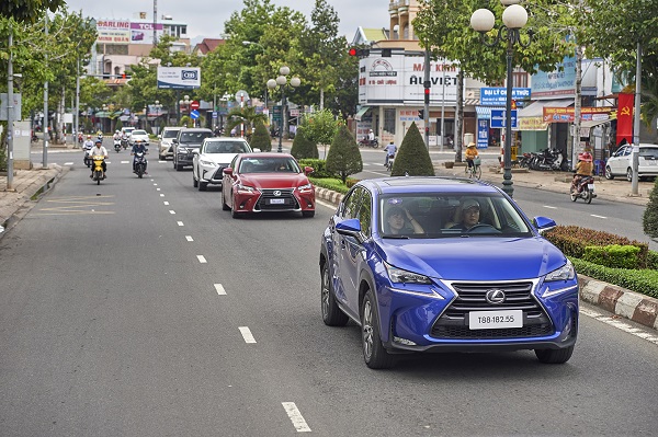 Lexus NX 200t 2016