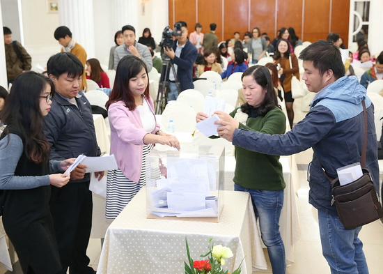 Quang cảnh buổi bỏ phiếu bình chọn sáng nay