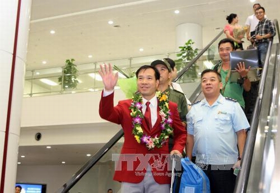 Xuân Vinh thắng áp đảo danh hiệu &quot;Vận động viên tiêu biểu năm 2016&quot;