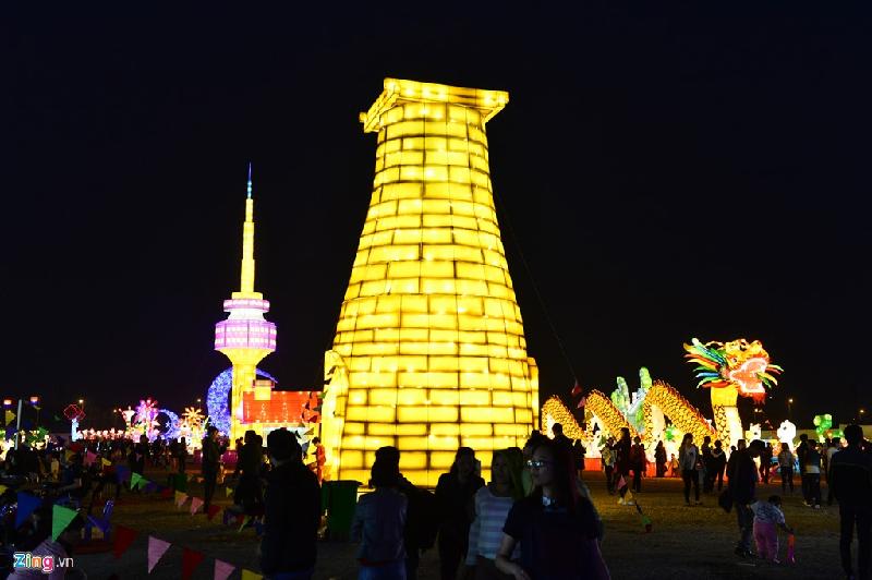 Đài thiên văn Cheomseongdae lâu đời nhất châu Á tại tỉnh Gyeongju (Hàn Quốc) cũng được quảng bá tại đây. Đây là đài quan sát khoa học đầu tiên trên toàn thế giới được xây dựng dưới dạng một chiếc tháp đá.