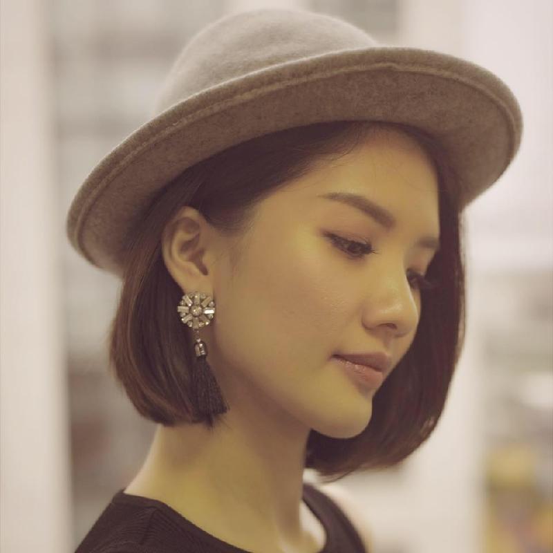 Con gái Chí Trung và diễn viên Ngọc Huyền tên Huyền Trang, sinh năm 1986. Vẻ đẹp của Huyền Trang khiến nhiều người không khỏi xao xuyến.