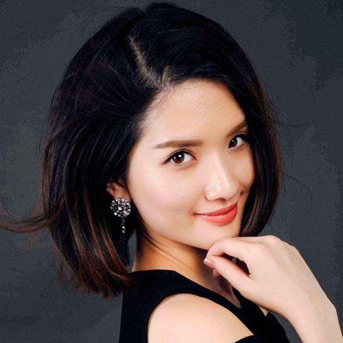 Đường nét và khuôn mặt của con gái