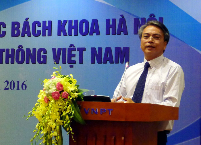  Với định hướng phát triển mạnh lĩnh vực CNTT, từ nay tới năm 2020, VNPT cần thêm thêm từ 5.000 - 10.000 nhân lực trong lĩnh vực này. Vì vậy, bên cạnh việc chuyển dịch trong nội bộ, VNPT đã ký kết thỏa thuận hợp tác với nhiều trường ĐH chuyên ngành lớn trên cả nước để đào tạo và thu hút nguồn nhân lực mới.