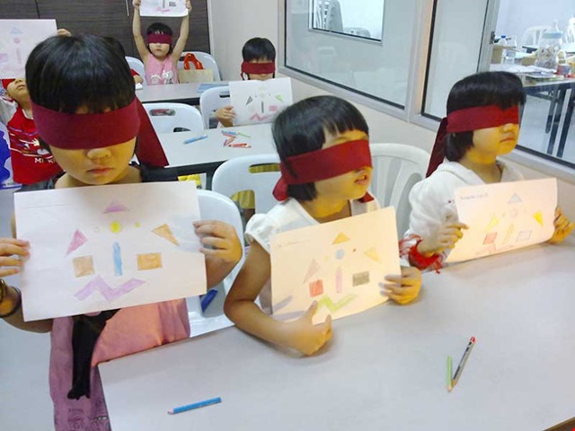 Cảnh báo trò kiếm tiền trên tâm hồn trẻ thơ