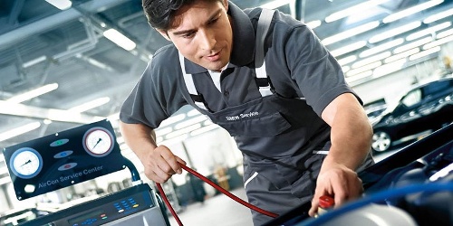 BMW triệu hồi 200.000 xe do lỗi túi khí