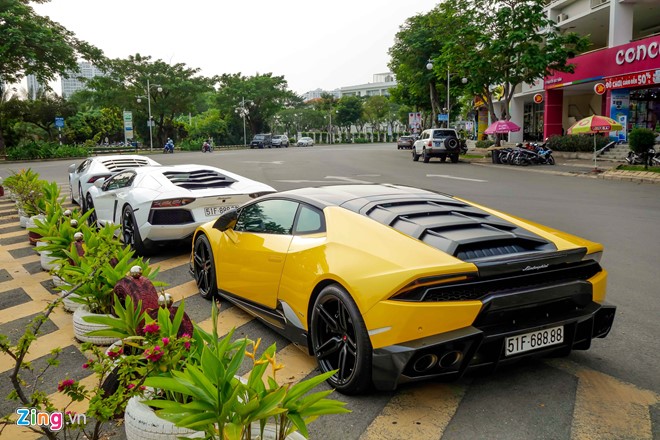 Huracan của Cường Đô La nổi bật với gói độ bodykit của Mansory. Hiện tại, đây là mẫu Huracan độ đẹp và mạnh tay nhất Việt Nam.