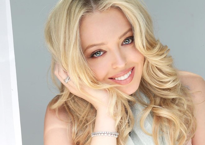 5 quý tử, tiểu thư nhà Tổng thống Donald Trump là ai? hình ảnh 11 Tiffany Trump (23 tuổi) là người con duy nhất của ông Trump với vợ hai - nữ diễn viên Marla Maples. Hai người ly hôn khi Tiffany lên 5 tuổi. Kể từ đó, cô theo mẹ đến Los Angeles sinh sống và học tập, còn ông Trump vẫn ở New York. Ảnh: Instagram NV.