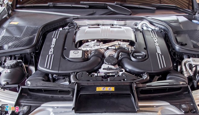 Mercedes C63S 4,6 tỷ về tay Cường Đô La hình ảnh 7 C63S Edition 1 sử dụng khối động cơ dung tích 4.0 lít, V8, tăng áp kép, công suất 510 mã lực và mô-men xoắn cực đại 700 Nm, đi kèm hộp số 7 cấp.