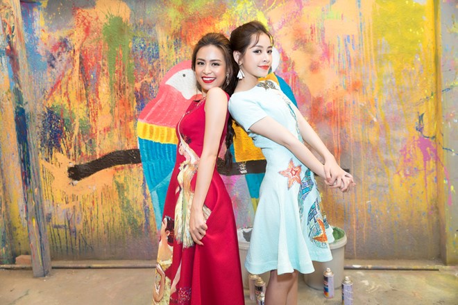 Hoàng Thùy Linh, Chi Pu diện trang phục rực rỡ đón xuân hình ảnh 4 Trước khi quay MV, Hoàng Thùy Linh và Chi Pu cũng thể hiện ca khúc này trong chương trình Gala Nhạc Việt với chủ đề