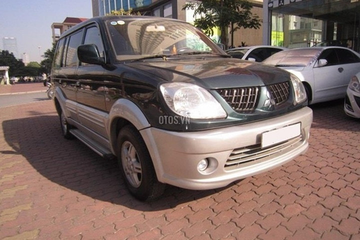 Mitsubishi Jolie 2004-2007