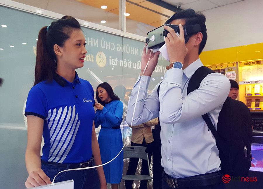 Chọn mua kính thực tế ảo xem phim: Chớ ham của rẻ